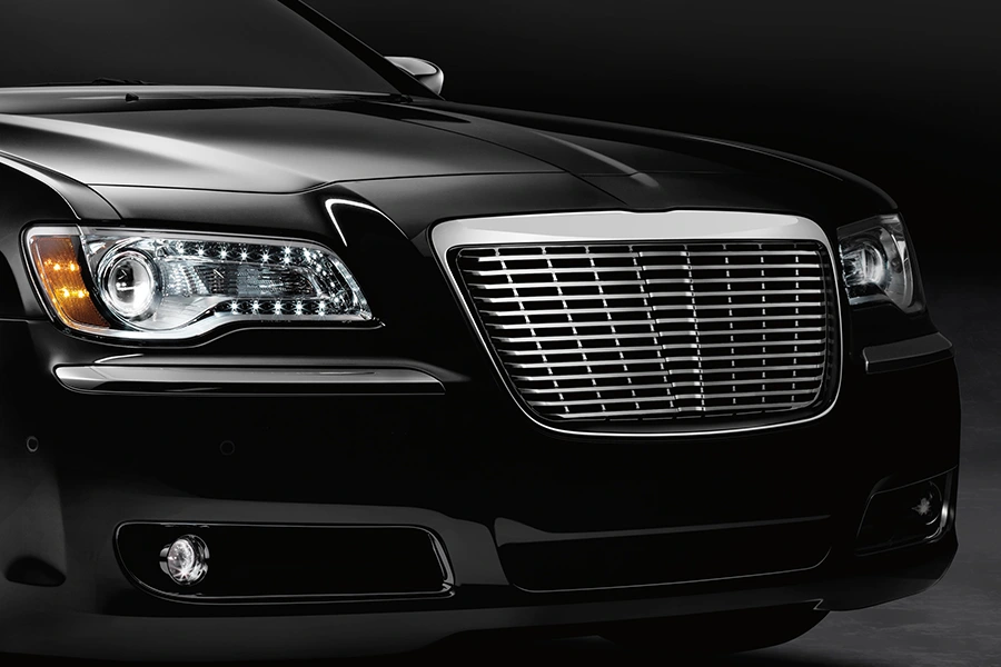 Y Grille Modurol: Lle Mae Hunaniaeth Ddyluniad yn Cwrdd â Pheirianneg Drachywir